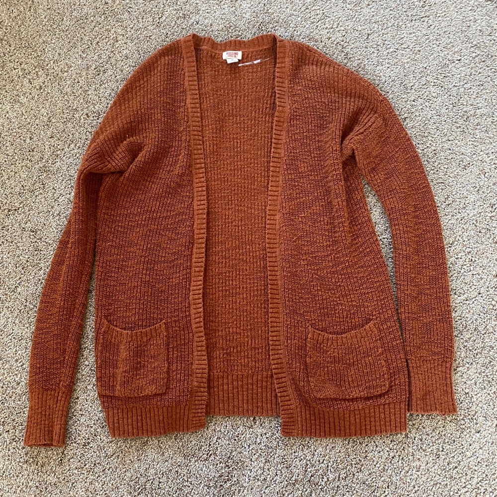 ✨ 2 for $10 ✨ Cardigan